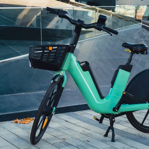 Falscher Käufer, echter Polizist: Fahrraddieb versucht gestohlenes E-Bike an LKA-Beamten zu verkaufen